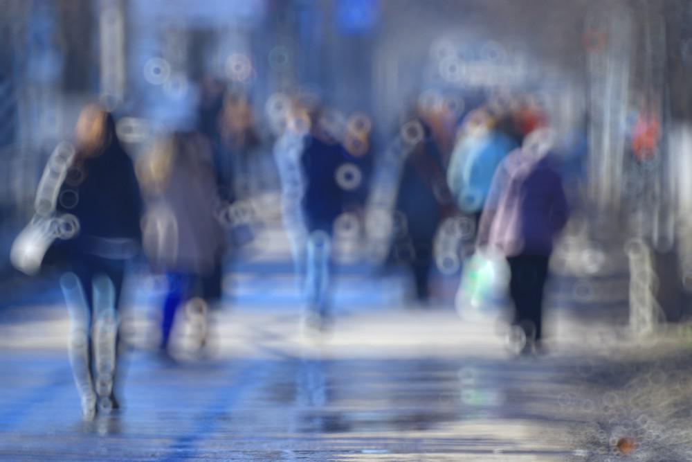 Blured photo of people in a city